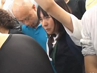 Cái nhìn tốt đẹp Neonate Nhật Bản được fucked và creampied trong xe buýt