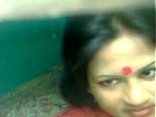 Horny Bangla Aunty Starkers Fucked by Suitor at one's fingertips sunless