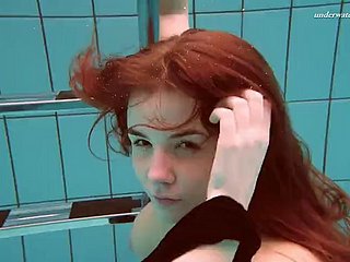 El porno submarino más popular hairbrush Vesta