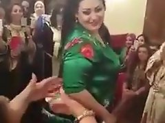 एमेच्योर सुअर Muslimah नृत्य
