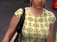 Tits Espontânea: Magro peituda mulheres brancas (Yellow Tops) 3
