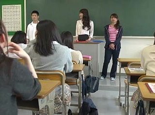 scuola giapponese dall'inferno con estrema facesitting Sottotitolato