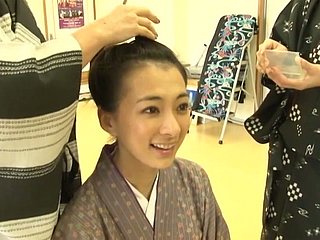Asian cutie Masako Umemiya gets adjusted connected with become geisha